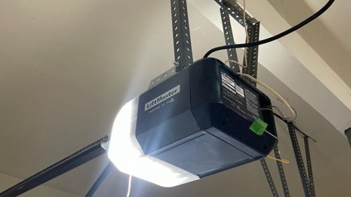 Alvarado Garage Door's Repair Service